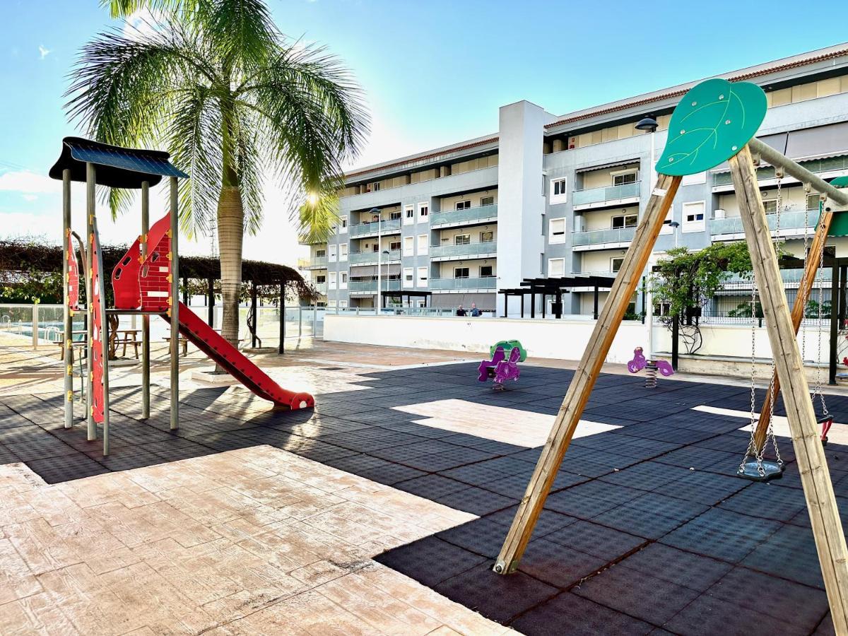 Pambnb - Cozy Seaview Apartment With Gym & Kids Park Bajamar  Kültér fotó