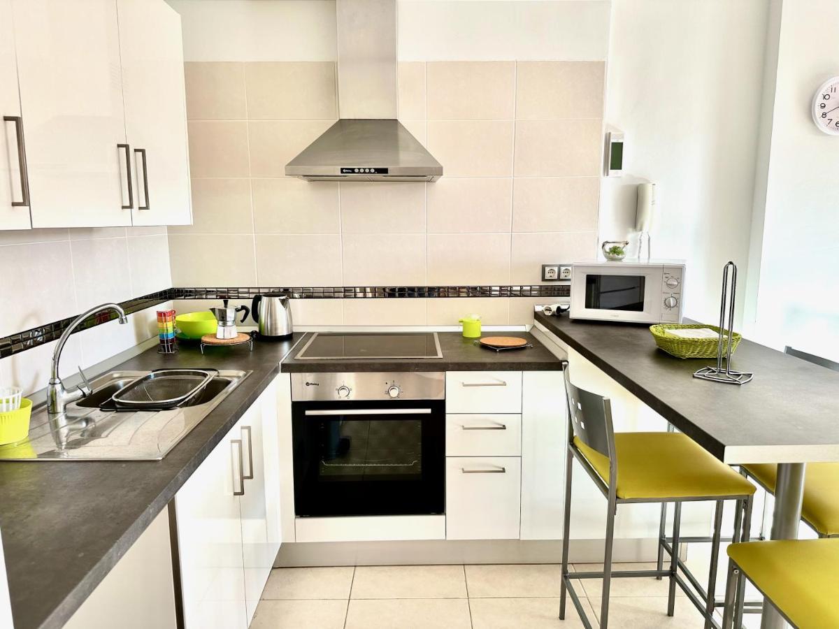 Pambnb - Cozy Seaview Apartment With Gym & Kids Park Bajamar  Kültér fotó