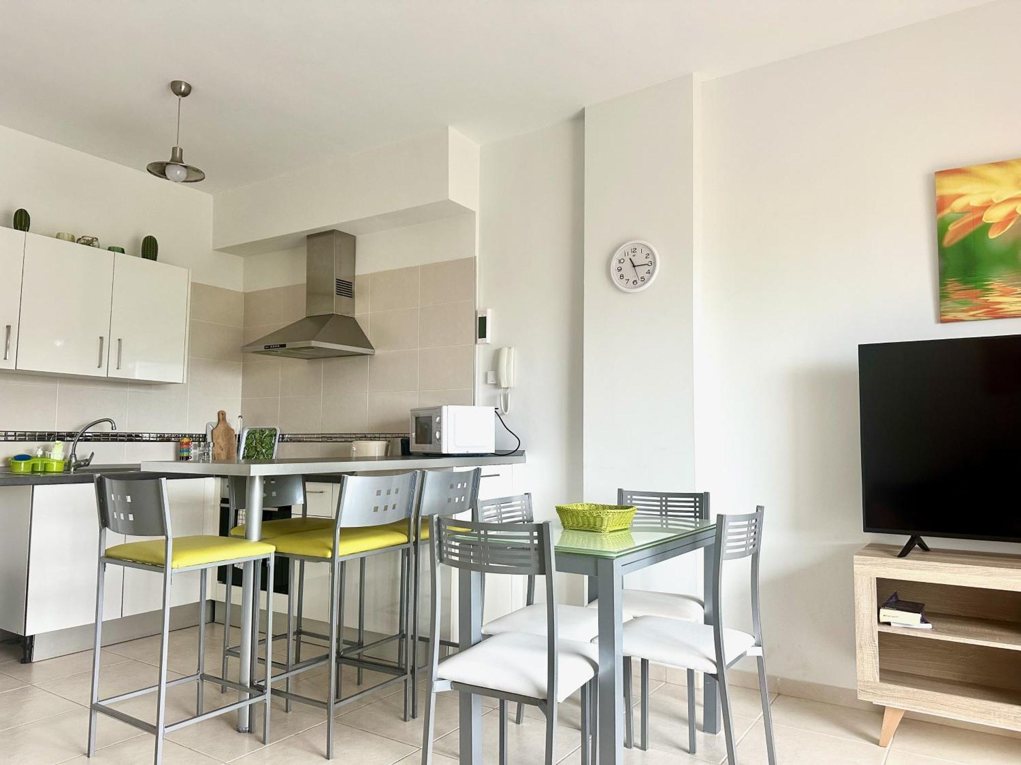 Pambnb - Cozy Seaview Apartment With Gym & Kids Park Bajamar  Kültér fotó